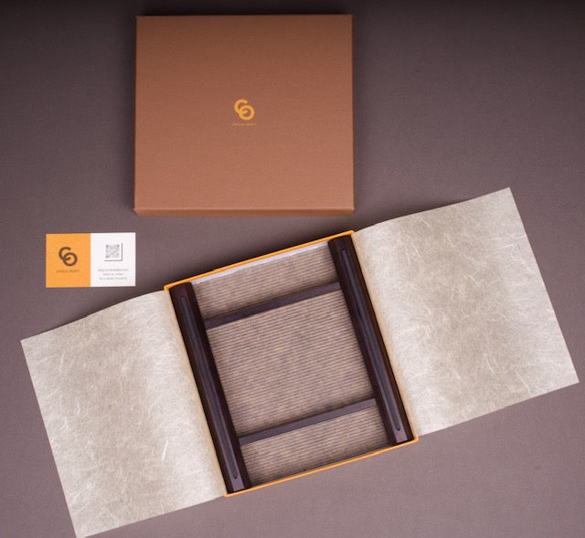 Critical object Single Level knife stand